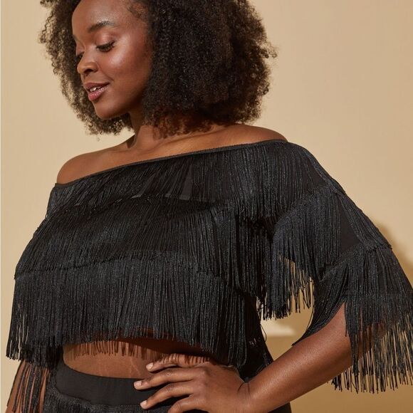 Ashley‎ Stewart, Off The Shoulder Fringed Top size 26/28 Black NWT in packaging - Picture 2 of 6